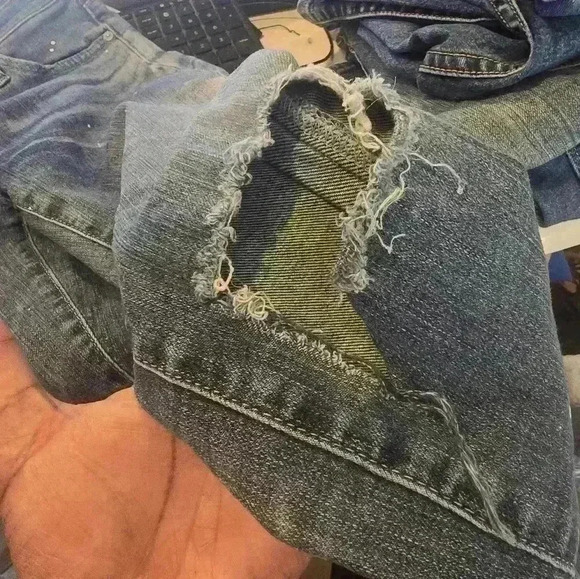 P7034 ag legging ankle white paint splatter distressed jeans size 27 - Picture 3 of 7